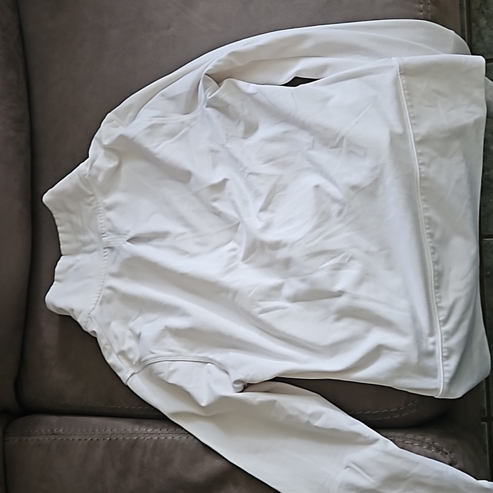 White zip up - Picture 5 of 5
